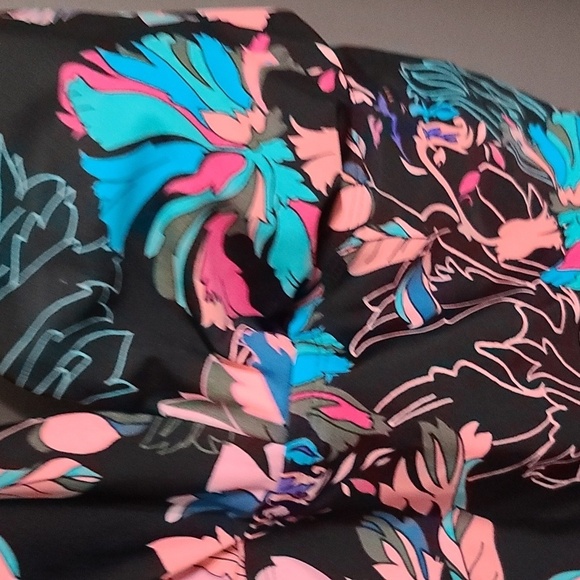 Time And True Womens Swimsuit Halter Bra Colorful Floral Sz XL-16/18 EUC - Picture 2 of 8